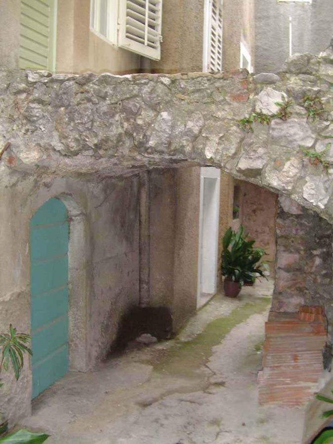Apartment In Vrbnik/Insel Krk 13614 Eksteriør bilde